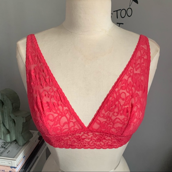 Victoria's Secret Other - Victoria’s Secret// lace bralette size Medium